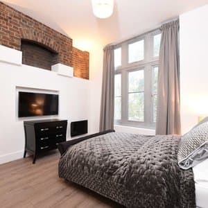 Spacious & Modern 2 Bed Apartment at Knightsbridge London