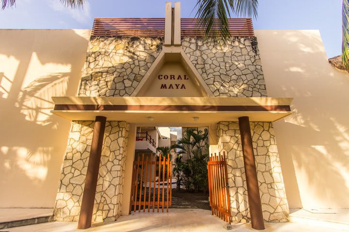 Coral Maya Stay Suites