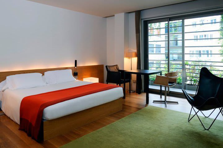 Superior room at Hotel Omm in downtown Barcelona