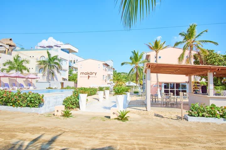 Makary Beach Hotel