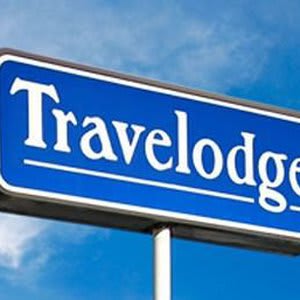 Travelodge Inn & Suites by Wyndham San Antonio Airport