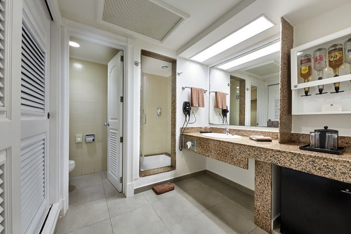 Baño de la habitación