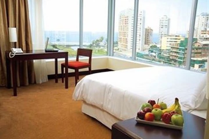 Junior suite de Radisson Hotel Decapolis Miraflores