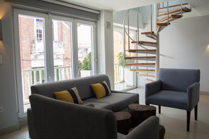 Sitting area in a suite