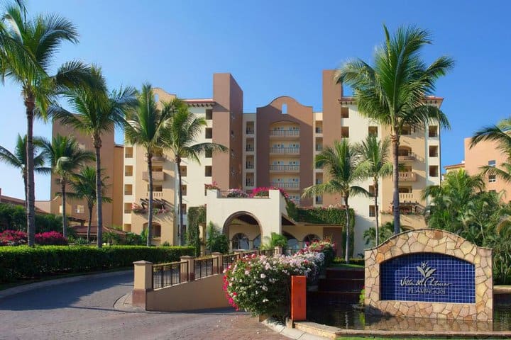 Beachfront hotel in the Riviera Nayarit