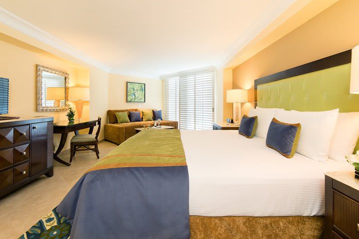 The hotel offers 200 guest rooms