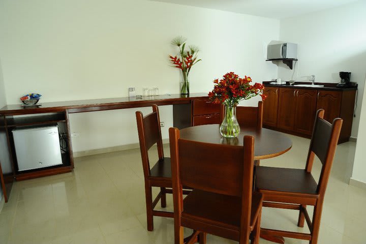 Tables and chairs in the Imperial suite