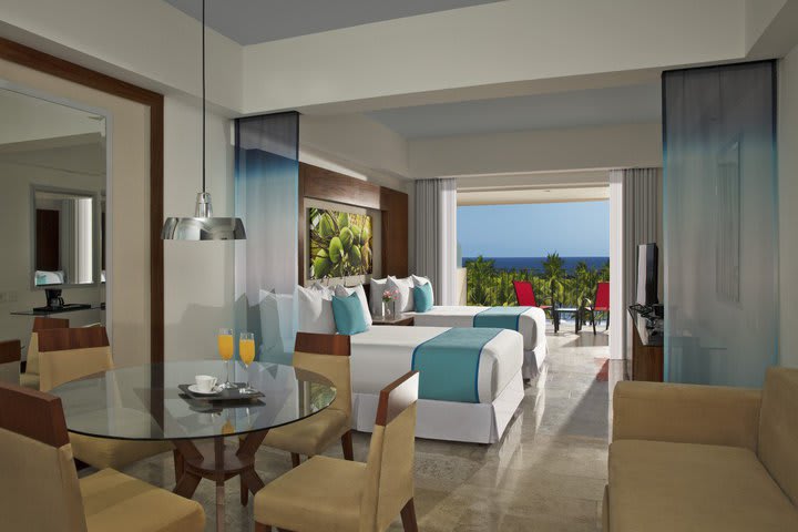 Oceanview junior suite