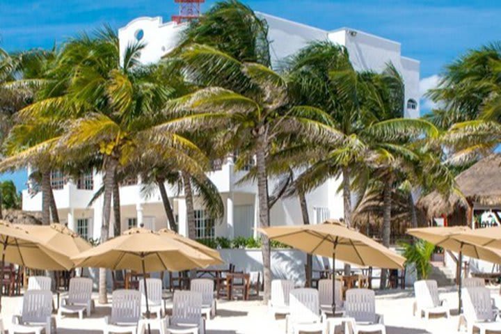 Hotel & Beach Club Ojo de Agua