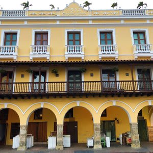 Hotel Torre del Reloj