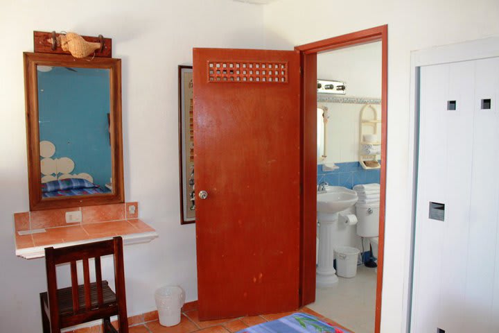 Bathroom of a room of Villa Kiin, hotel on Isla Mujeres