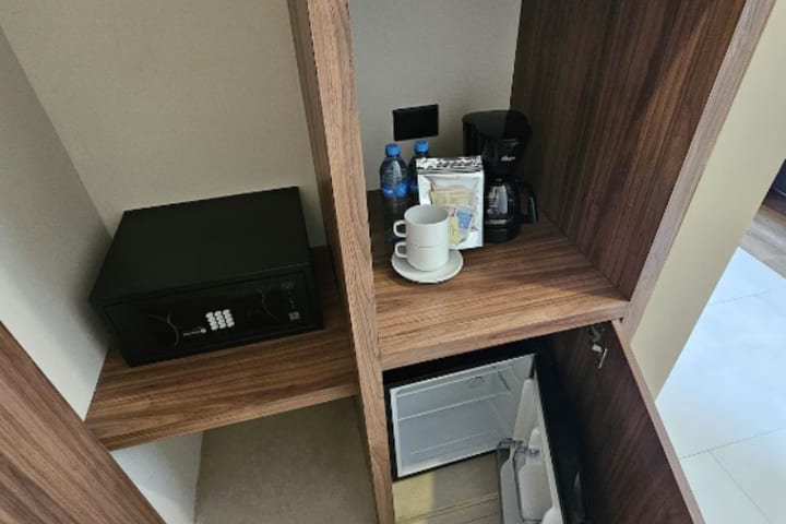 In-room amenities