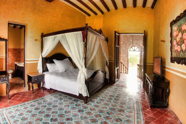 Guest room at Hacienda Kaan Ac hotel in Valladolid