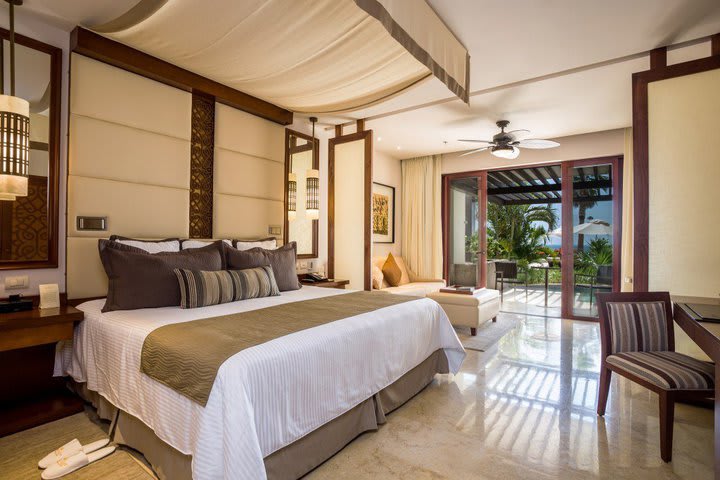 Junior suite with private pool