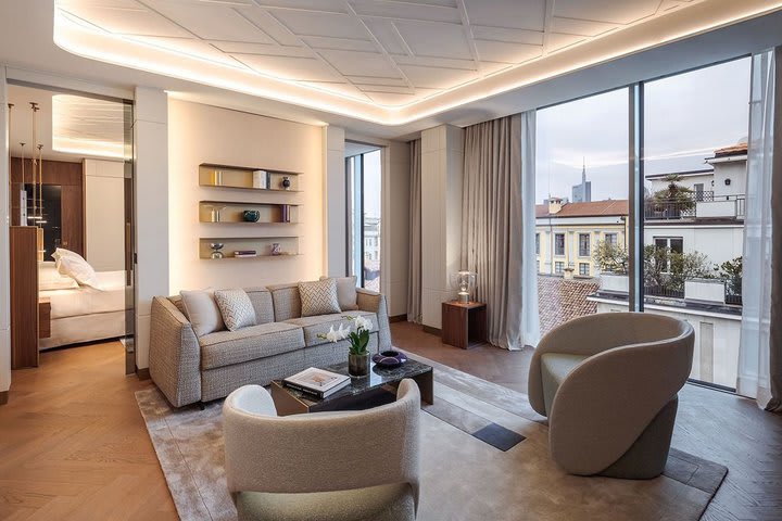 Suite (Milano)