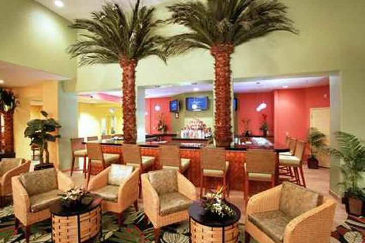 Bar at the Hampton Inn Tropicana