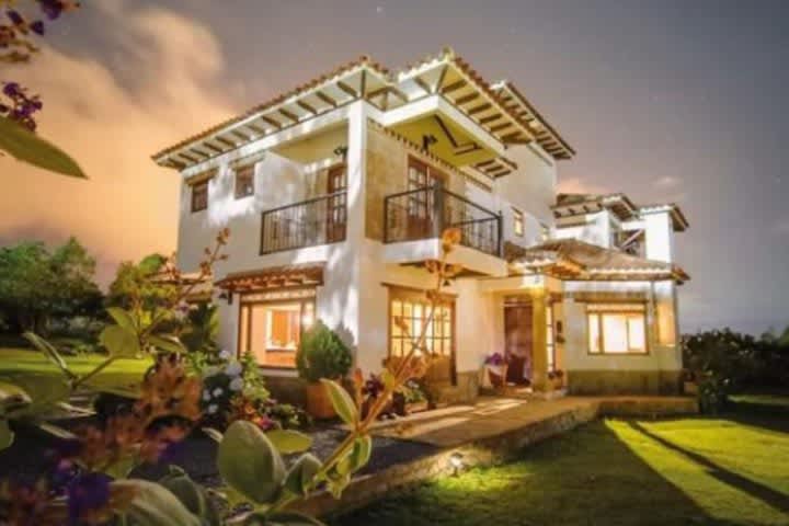 Casa de las Flores Orquídea