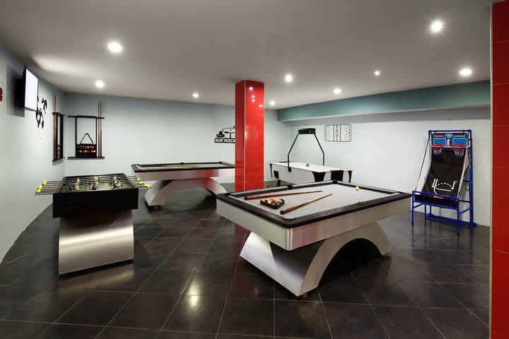 Game room