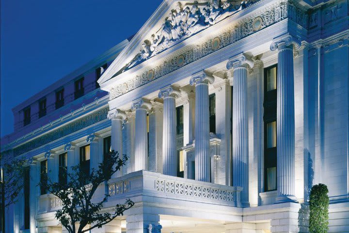 The Ritz-Carlton, San Francisco is ideal for business and leisure travel