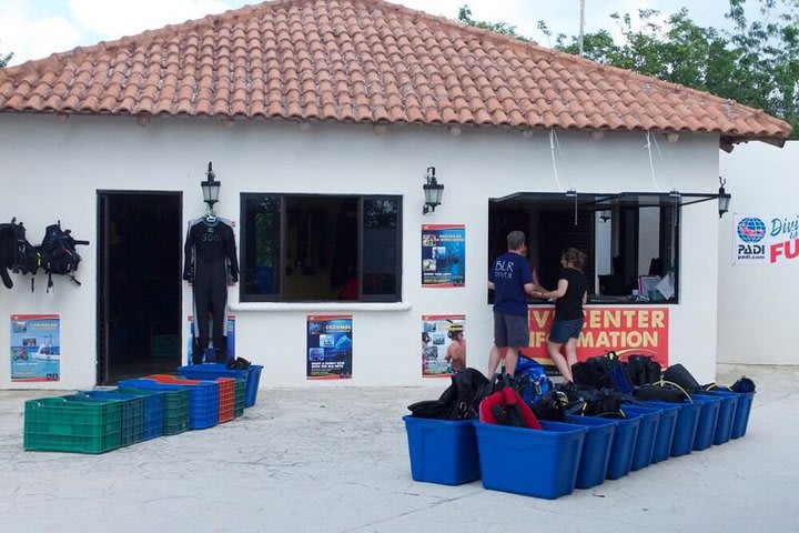 Diving center