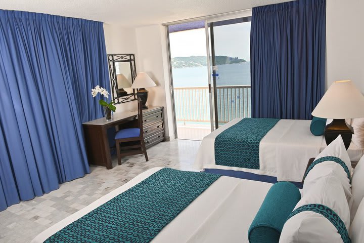 Standard Double Room, 2 Double Beds, Partial Sea View