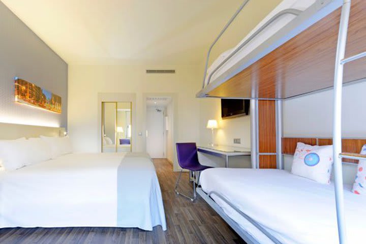 Habitación familiar con litera en el TRYP Madrid Chamberí