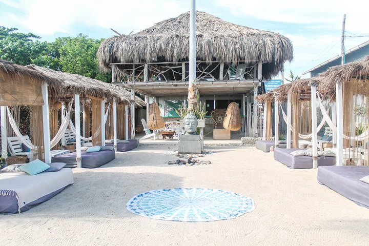 Namasté Beach Club & Hotel