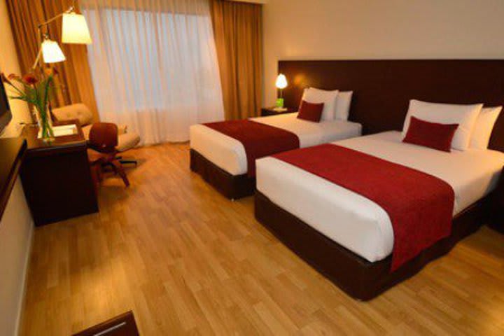 The Dazzler Lima hotel offers rooms for guests with disabilities