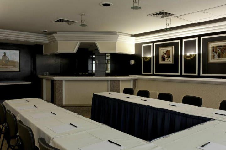 NEWciti Sao Paulo has several meeting rooms