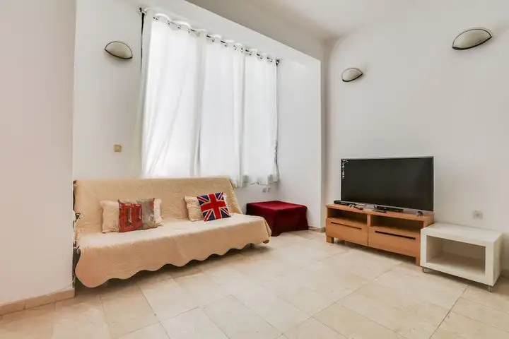 PriceTravel - Viaja fácil, sin pretextos