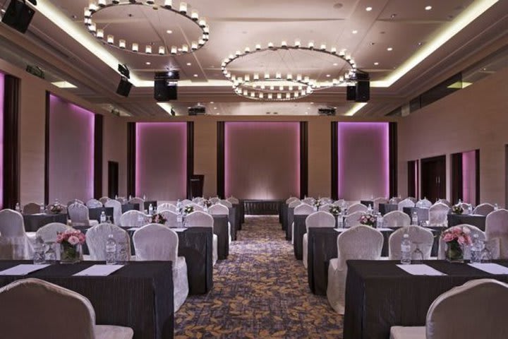 Meeting room at the Carlton Hotel in Singapore