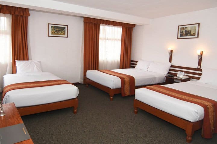 Guest rooms are equipped with soundproof windows