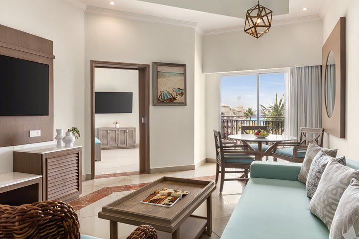 Sitting area in a master suite