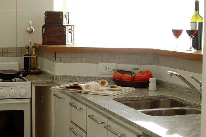 Cocina en un estudio del hotel Buenos Aires Base