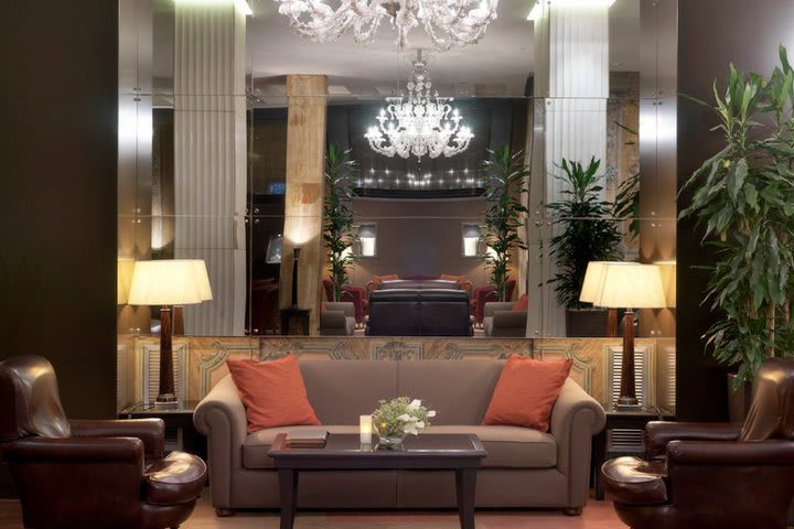 Sitting area at Hotel Bernini Bristol in downtown Rome