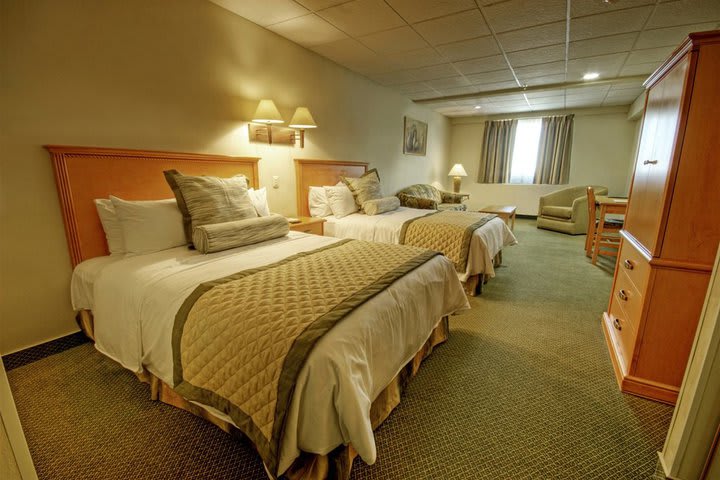 Junior Suite 2 Double Beds