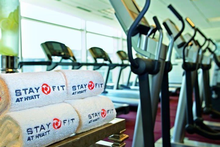 Exercise at the fitness center at Hyatt Regency McCormick Place
