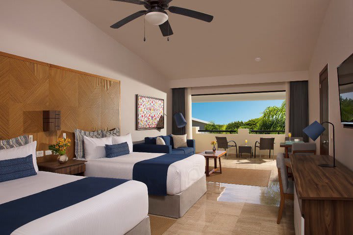 Junior suite de lujo doble vista tropical