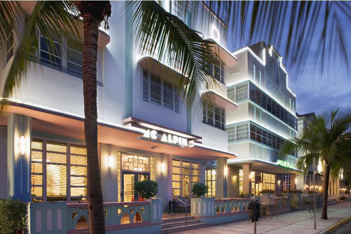 El hotel Hilton Grand Vacations se encuentra en el Distrito Art Decó en Miami