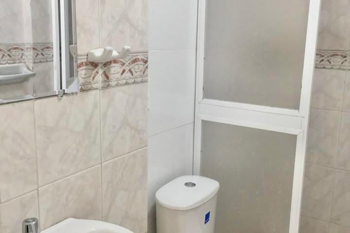 Baño con ducha