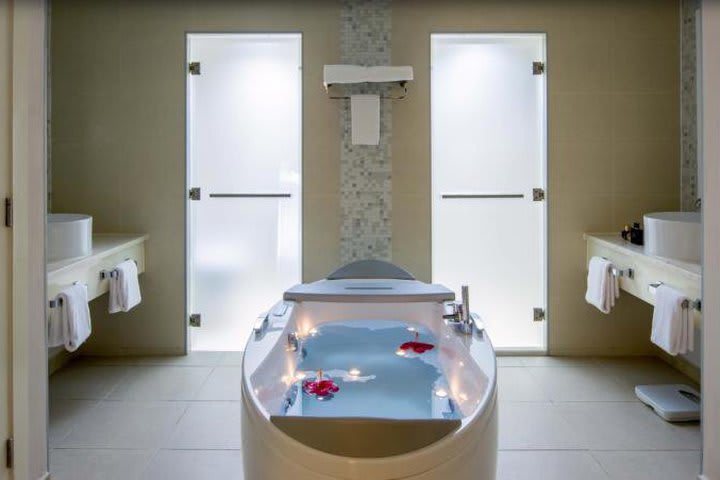 Algunas habitaciones cuentan con jacuzzi