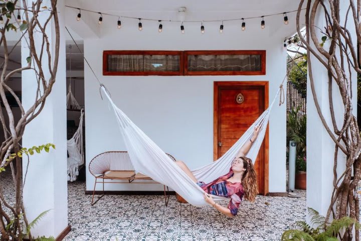 Hamaca en la terraza de una habitación