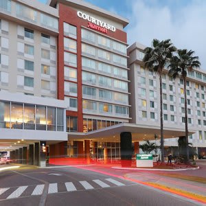 Courtyard by Marriott Panama Multiplaza Mall