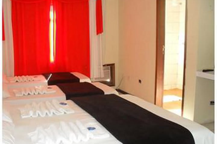 Hotel Souzamar Iguace has 26 guest rooms