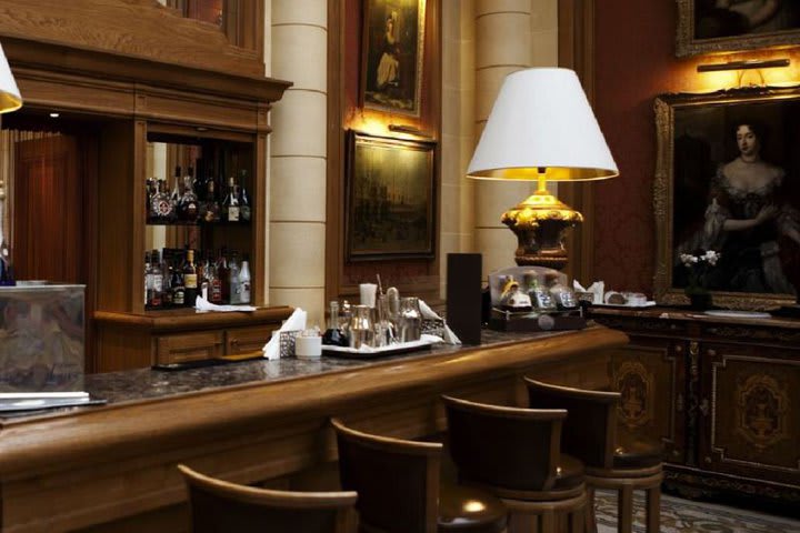 Bar La Dolce Vita del Hôtel Lotti en el centro de París