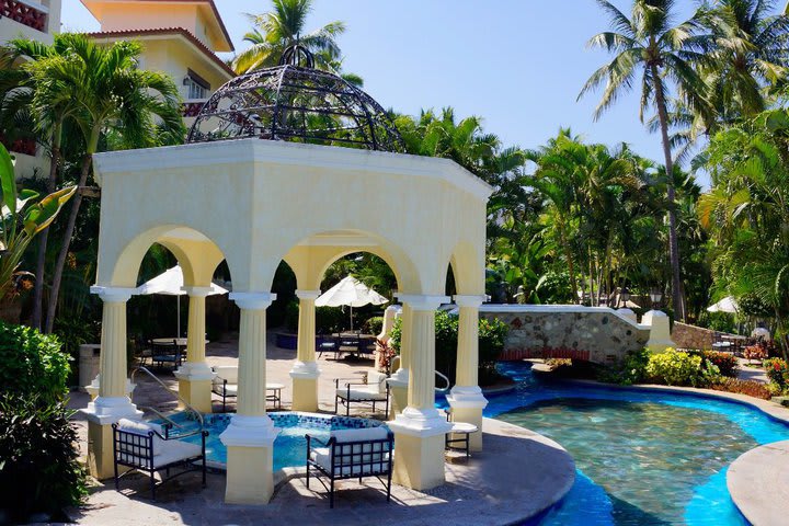 Grand Isla Navidad Resort - Manzanillo, México - PriceTravel Grand Isla Navidad Resort - Manzanillo, México - PriceTravel