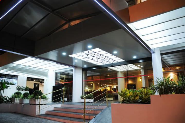 Trianon Paulista is a business hotel near Paulista Avenue in Sao Paulo