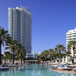 Fontainebleau Miami Beach Private Luxury Suites